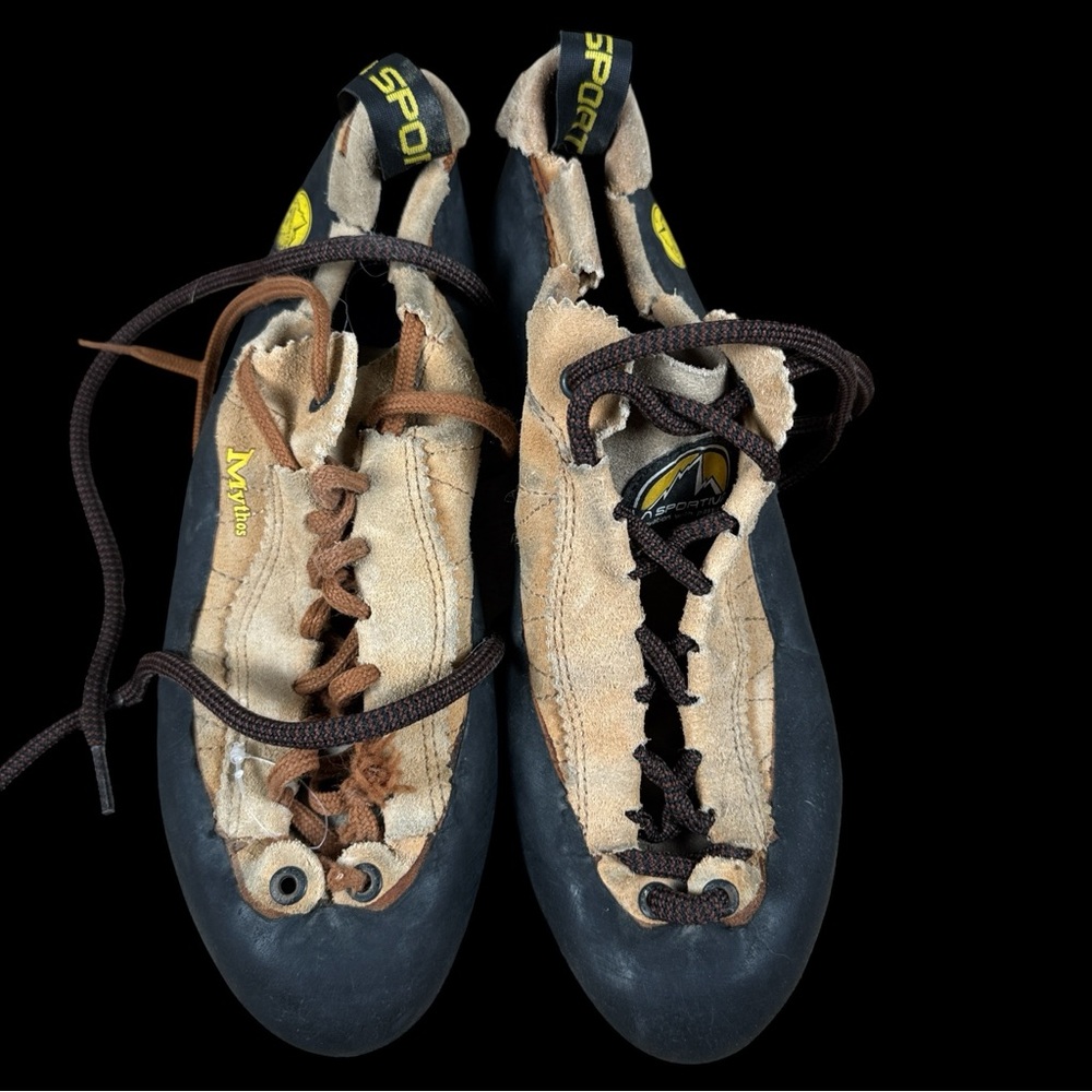 La Sportiva Mythos Climbing Shoes | Tan | Size 9.5 | Fair Condition